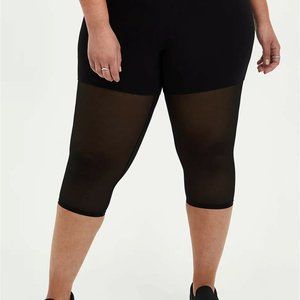 Torrid 1 (1X) Black Mesh Premium Pedal Pusher High Rise Leggings